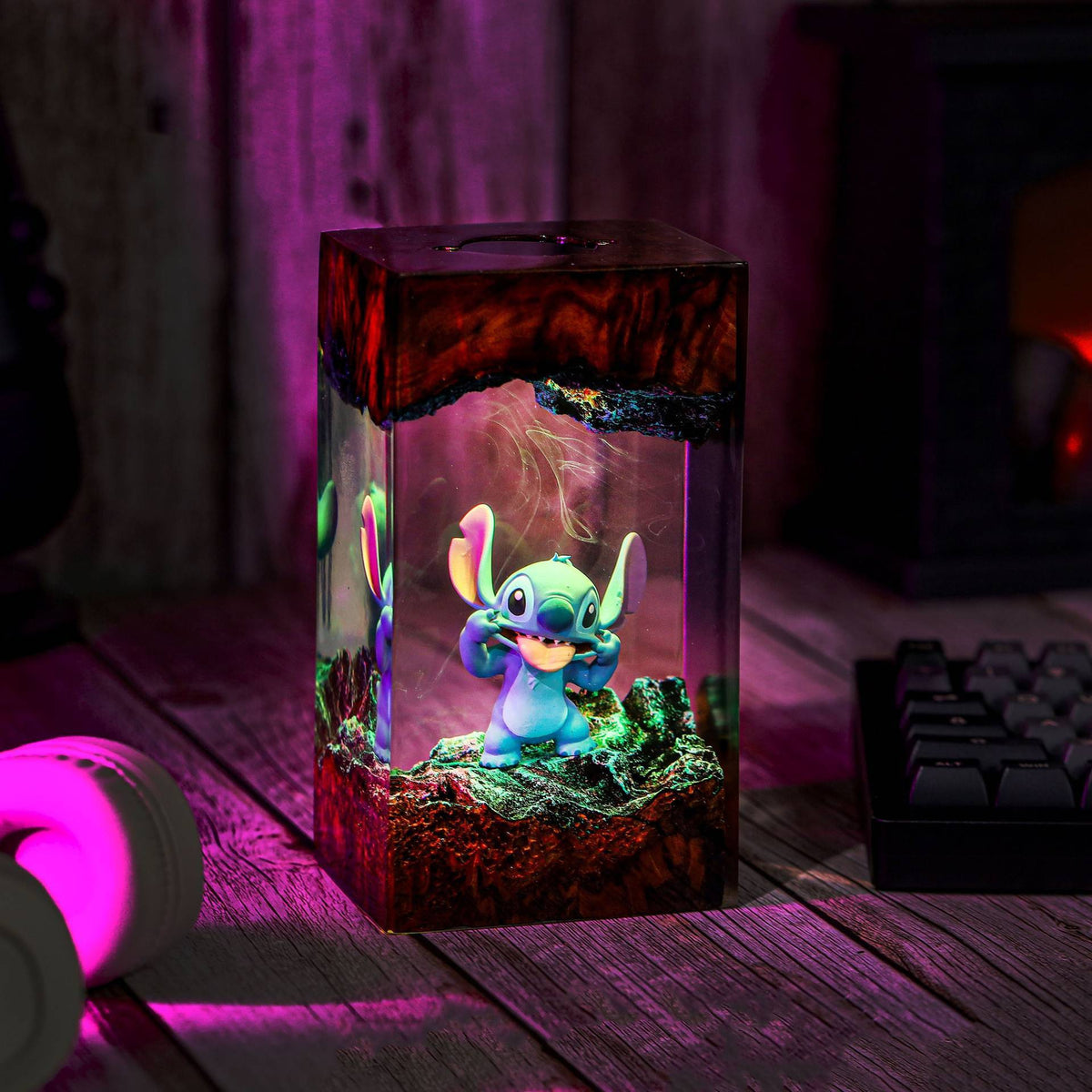 Stitch Resin Lamp