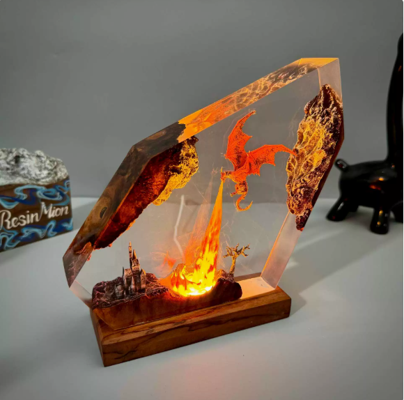 Dragon Resin lamp