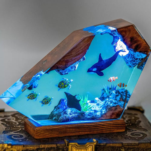 Sea Resin Lamp